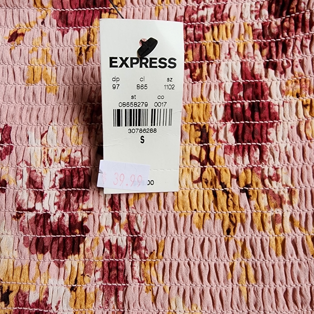 NWT EXPRESS FLORAL TOP - Picture 5 of 14